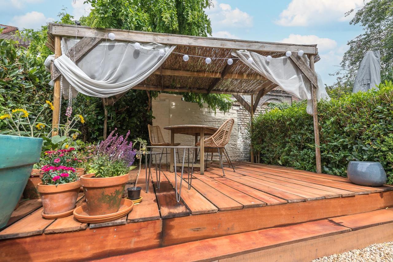 Charming Renovated Old House Villa Kruibeke Esterno foto
